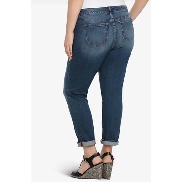 ✨2xHP✨TORRID BOYFRIEND JEAN✨  - Picture 2 of 7